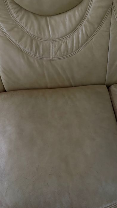 Продам диван кожаный