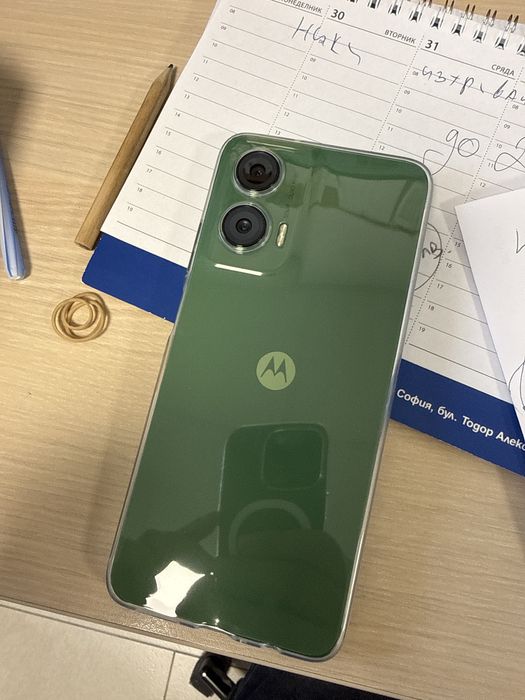 Moto g35 256 gb чисто нов