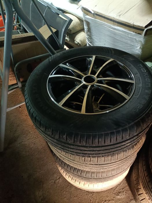 продам диски с шинами