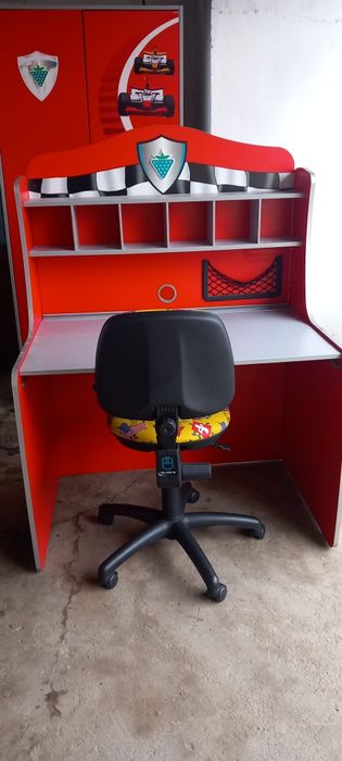 Детский парта + стульчик