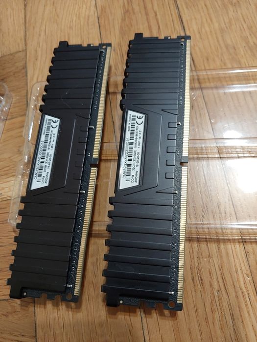 32GB 3000Mhz CL16 -  DDR4 RAM памет