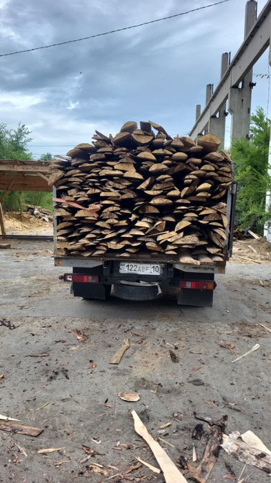 Дрова, горбыль не пиленный 3х метровый