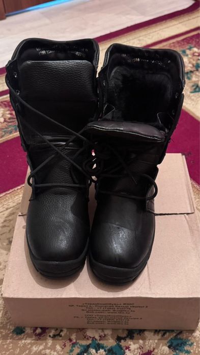 Берцы зимний 42 размер