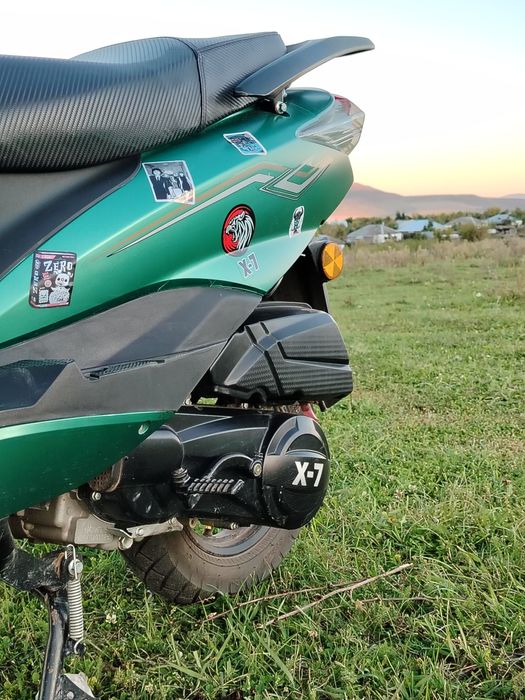 Мопед/Скутер М8 срочно