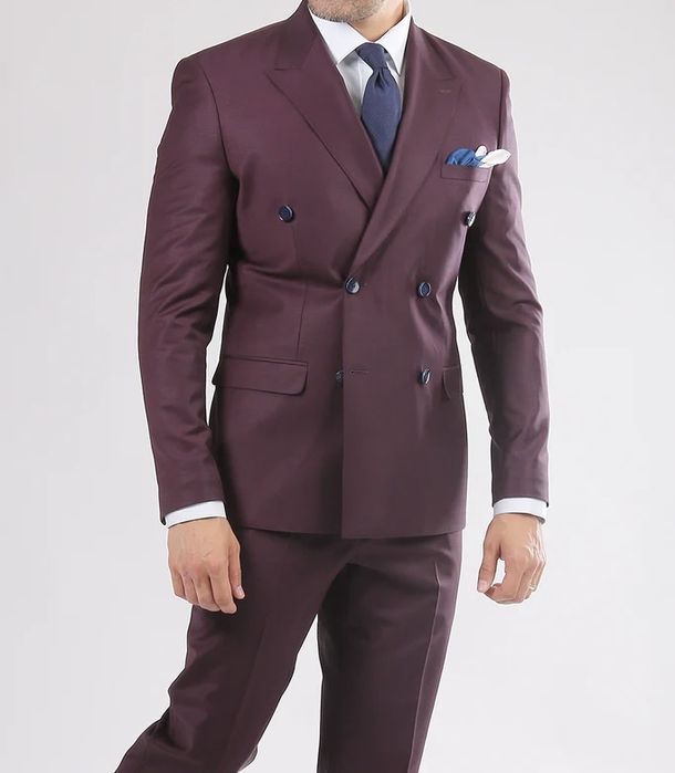 Costum doua rânduri