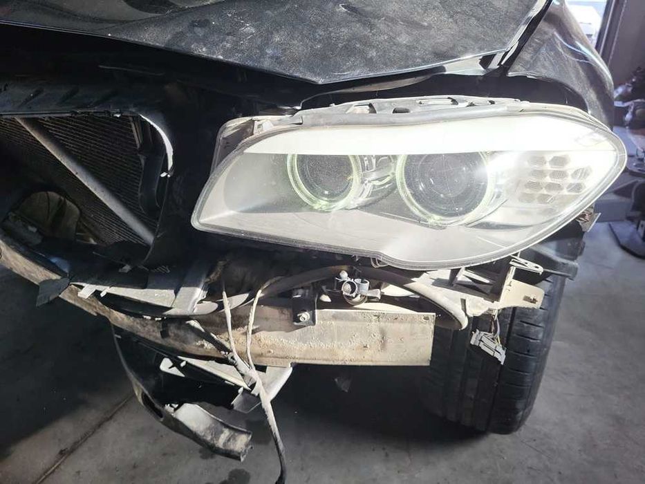 Far xenon stanga bmw f10 volan stanga
