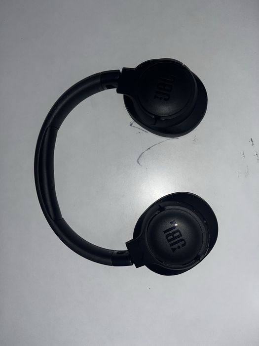 Casti JBL TUNE 720BT
