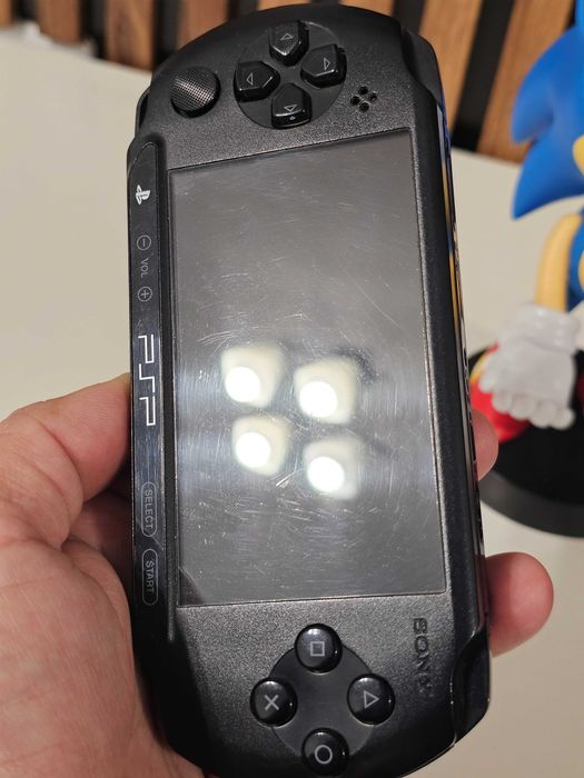 Sony PSP E1004 Street