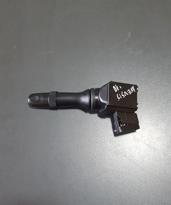 Превключвател за чистачки за Toyota Avensis 2.0 D4D (2009-2013) 17F003 17F144 17F381