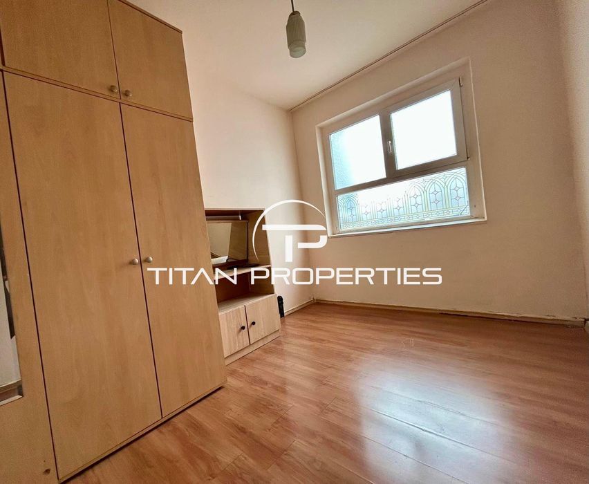 Продава се Тристаен апартамент в Пловдив, Южен - 80 кв.м за 765 €/кв.м - Снимка #4