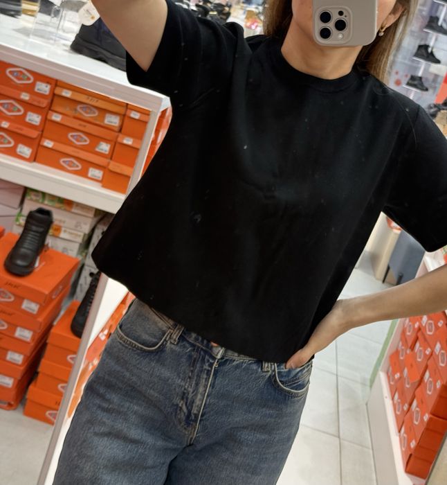 Трикотажная кофта футболка