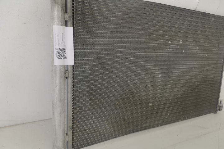 Radiator Aer Intercooler Original In Stare Buna Mercedes-Benz  GLC  1