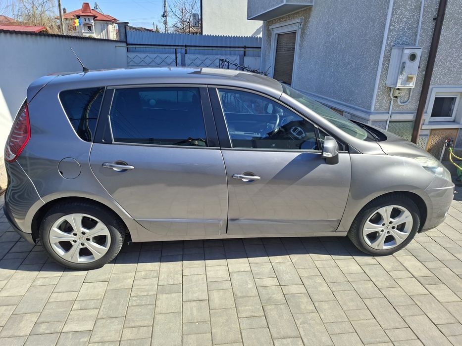 Vand renault megane scenic