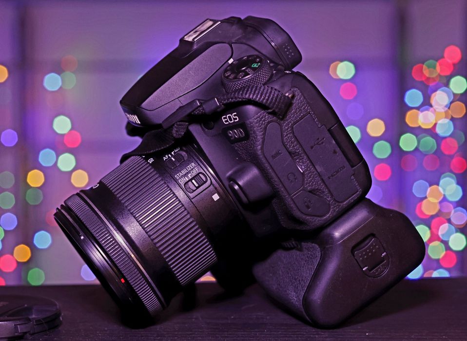 Canon 90d + obiectiv Canon 10-18
