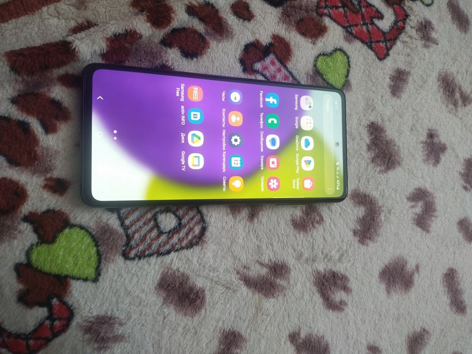 Продам Самсунг а 52