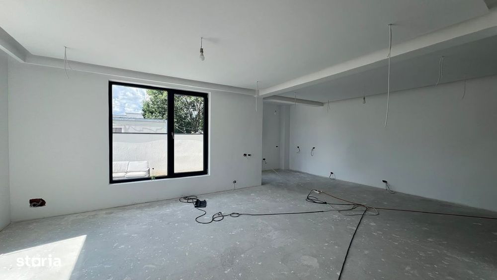Vila noua | 5 camere | 4 dormitoare | curte proprie