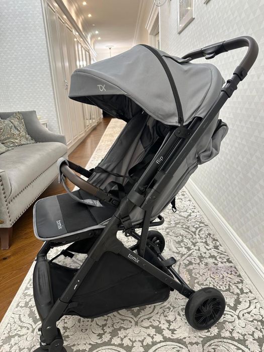 Прогулочная коляска от tomix flip