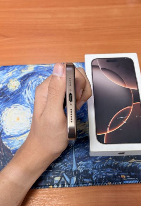 iPhone 16 Pro Max 256Gb