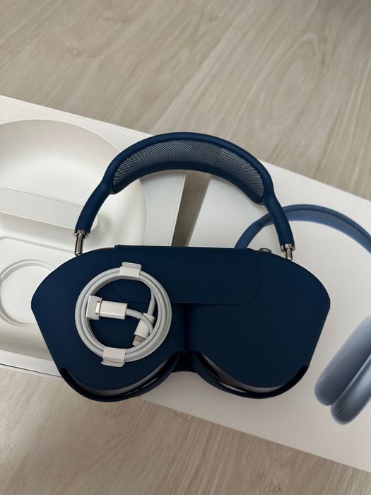 Air pods max черный