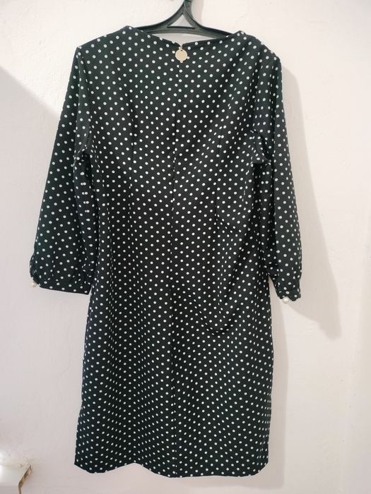 Платья б/у в отличном состоянии