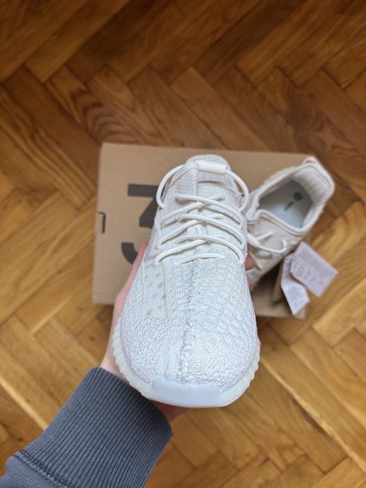 Yeezy 350 Bone 35 1/3