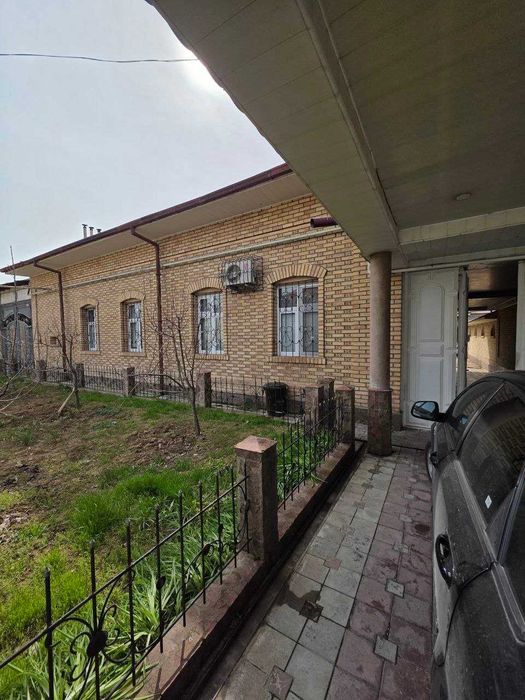 Лимонарий 8 соток, Классный юольшой домик,  80, 2 дома на участке
