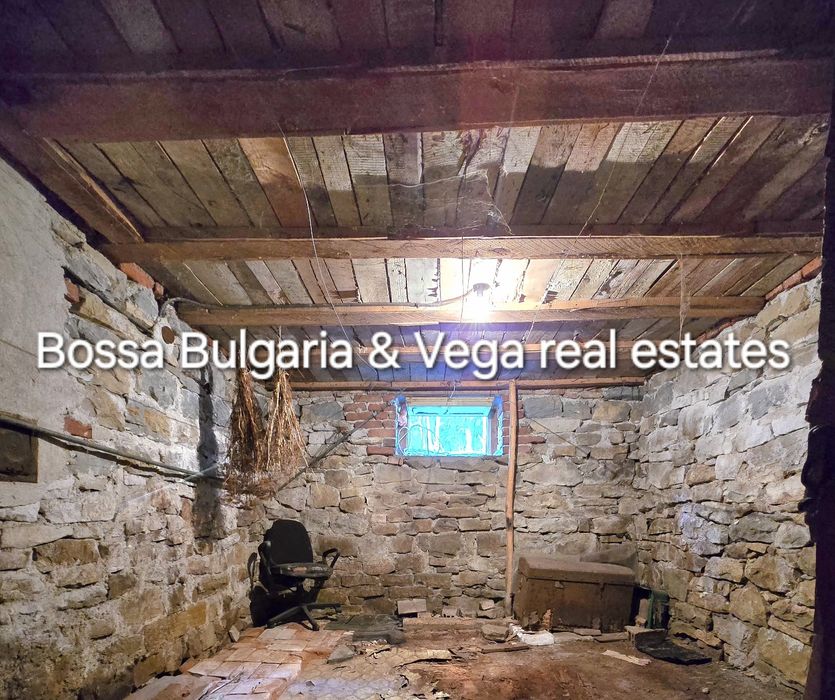 Продава се Къща в Горна Оряховица - 80 кв.м за 823 €/кв.м - Снимка #9