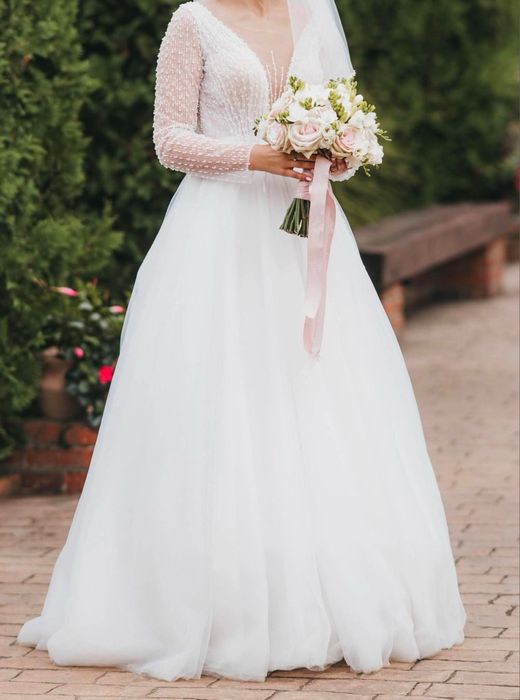 Vand rochie mireasa in stare impecabilă