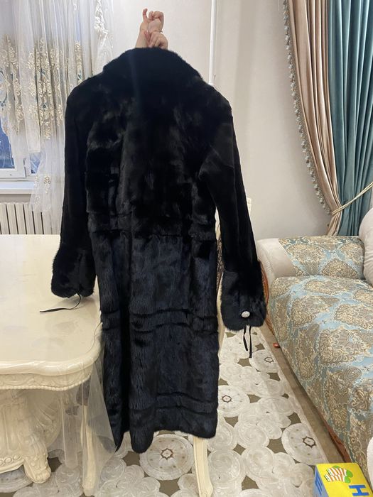 Продам норковую шубу