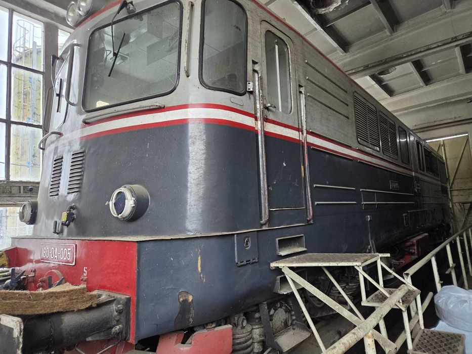 Locomotive diesel hidraulice/electrice de vânzare – mai multe modele