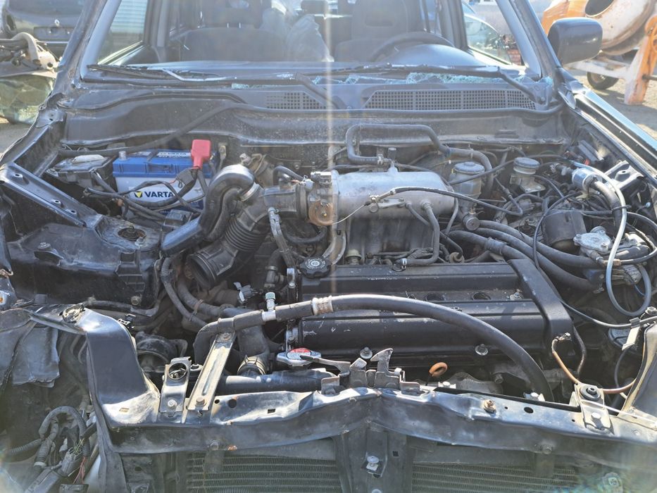 Хонда ЦРВ 2.0 бензин на части !