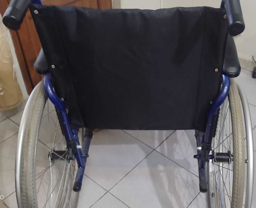 Продавам инвалидна количка-VERMEIREN
