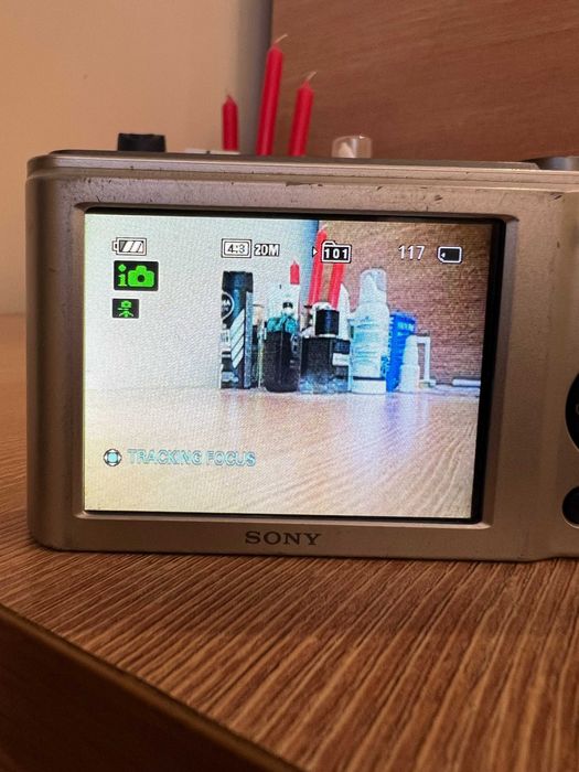 Фотоапарат Sony 20,1Mp с подаръци