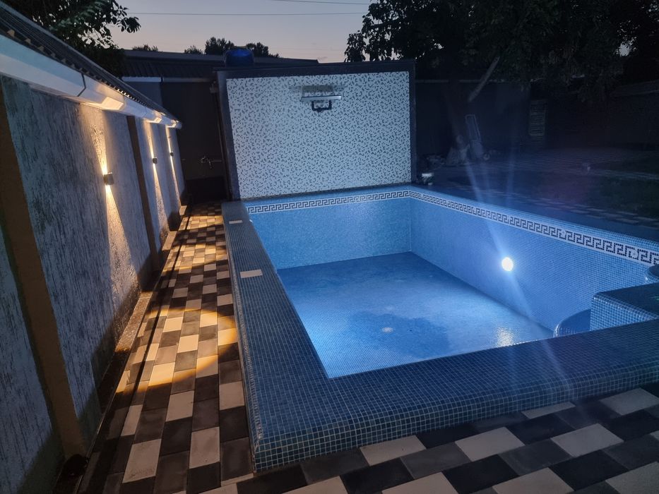 Янги куриб битказилган Чойхона кафе ижарага берилади.