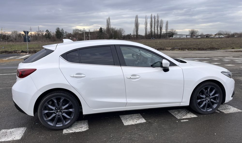 Mazda 3 2014 hatchback