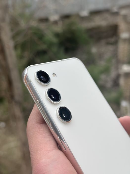 Samsung s23 5g srocno