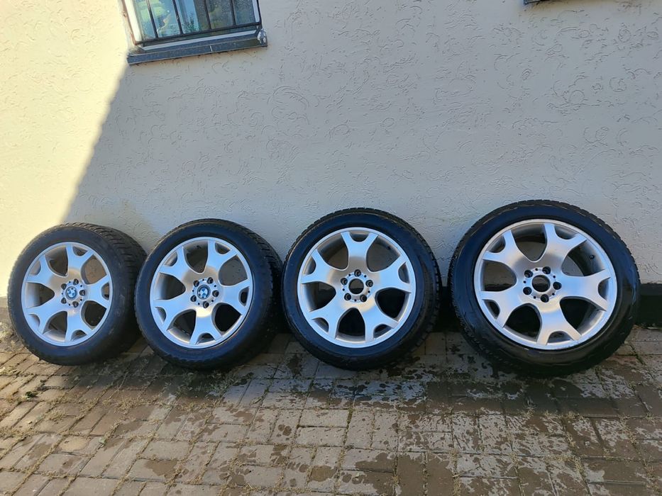 Продам зимние колеса с дисками