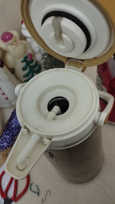 Термоса продам конкретные