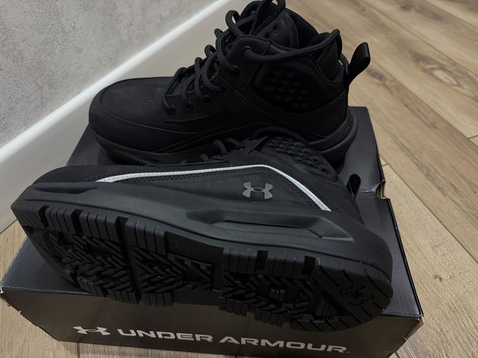 Обувь under armour новый оригинал осеньзима