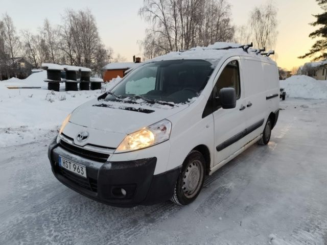 Toyota ice pro 2000 cc