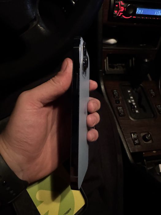 Продам iPhone 13 pro max