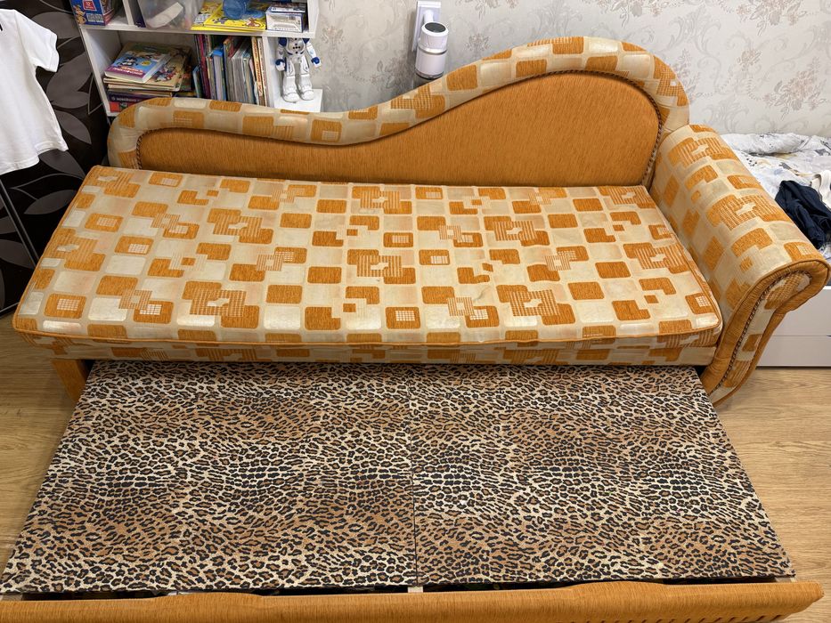 Продам диван размер 220*150