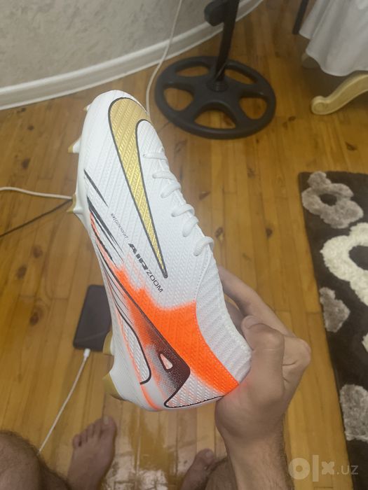 Бутсы 39 размера nike Air Zoom Mercurial Vapor 16 расцветка
