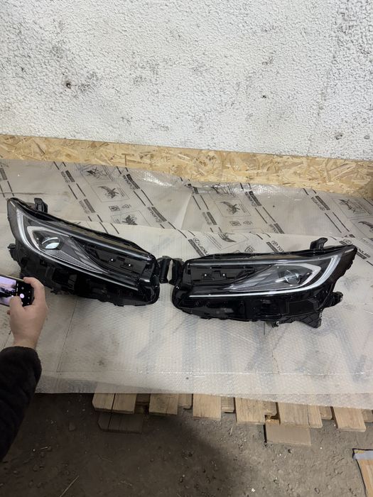 Фары Тойота Камри 80