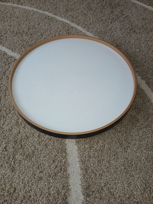 Продам люстру ххх