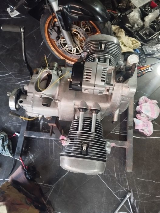Vând Ural 650 reconditionat cap coada ( nu Dnepr , M72)