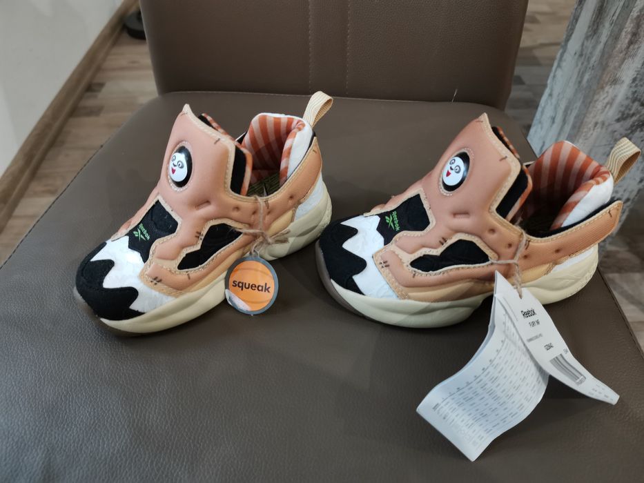 Детски Reebook свирещи  25 н.