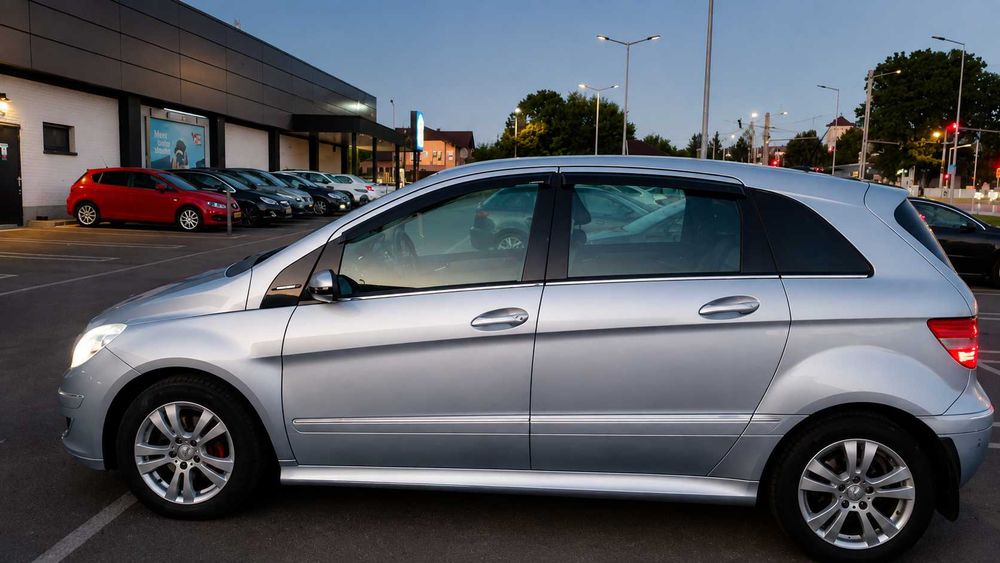 Mercedes-Benz B200 CDI Automat 2008 | 2.0 Diesel 140 CP
