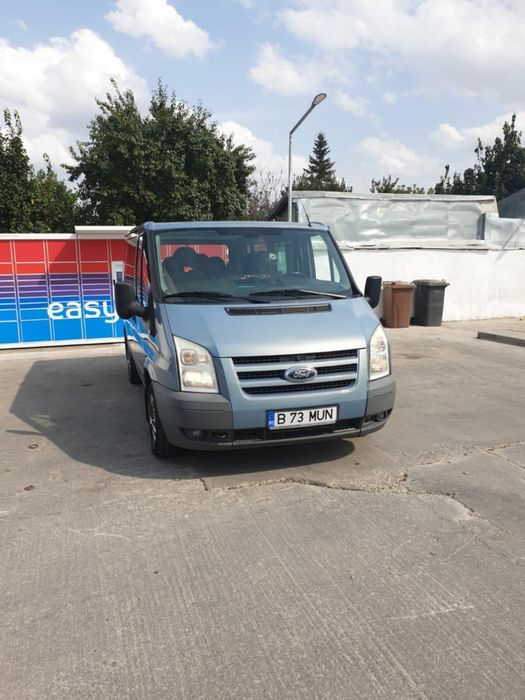 FORD Tourneo 2011 — imagine 2