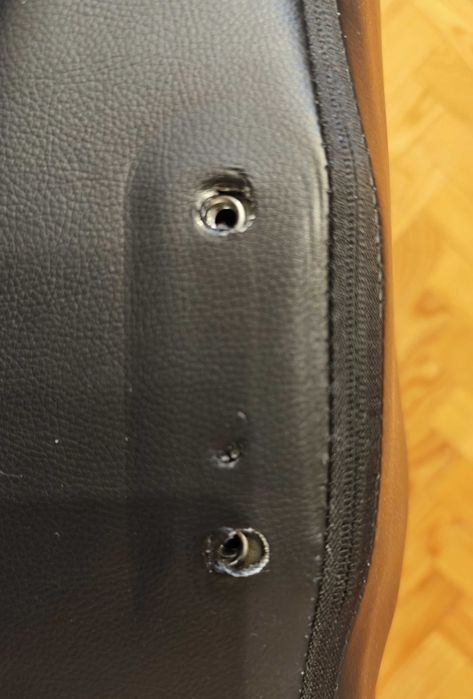 Геймърски стол Genesis Nitro 440 - Счупено